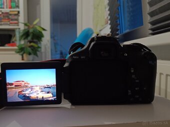 Zrkadlovka Canon EOS 600D a príslušenstvo - 2