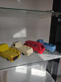 Staré hráčky škoda 1203 - 2