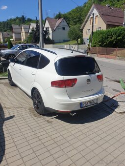 SEAT ALTEA XL 1.9TDi 77kw.Rok 2010 - 2