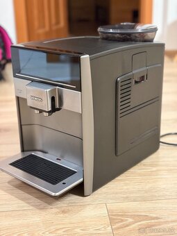 Automatický kávovar Siemens EQ.6 s 500TE655319RW čierny - 2