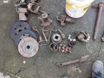 Diely na Zetor 30 - 2