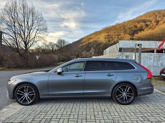 Volvo V90 D4 2.0L Momentum AWD A/T 140 kW - 2