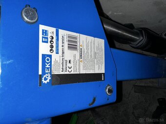 Hydraulický kompresor kotúčových pružín 1T Geko G02077 - 2