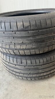 Dunlop 245/45R19 102Y RT2 - 2