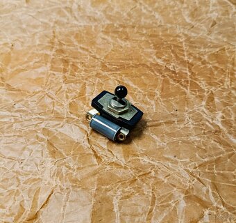 Gaz 69 - přepínače 50 léta - NOVÉ - 2