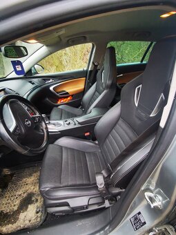 Opel insignia  2.0 cdti 118kw - 2