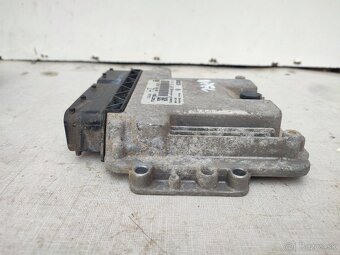 Opel Astra H 1.7 CDTI - Riadiaca Jednotka - 2