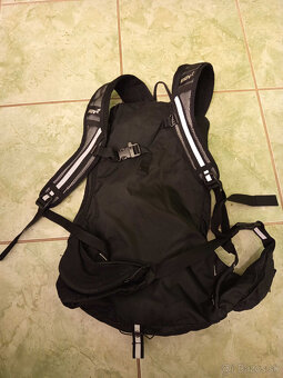 batoh INOV8 20 l - 2