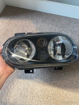 Predné svetlá Golf 4 - 2