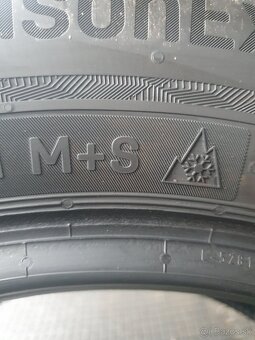 Predam pneu 205/65 R15 - 2