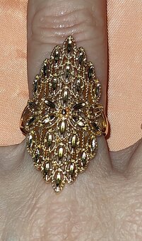 prekrásny veľký prsteň - 2