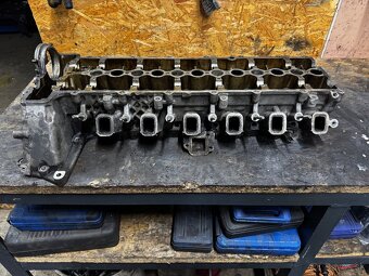 Predám Hlavu na BMW m57 3.0 D - 2