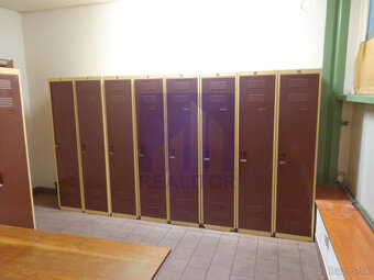 Prenájom - výrobný/skladový priestor 730 m2 Radvaň, Banská - 2