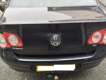 predam passat b6 1,9 tdi 77kw diely , naraznik, interier - 2
