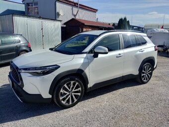 Toyota Corolla 2.0 Hybrid e-CVT Executive mozny odpocet DPH - 2