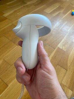 Oculus Quest 2 - 2