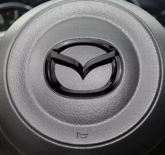Logo na volant Mazda - 2
