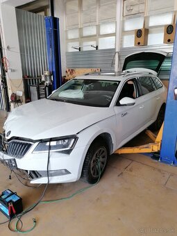 Škoda superb 3 - 2.0 tdi 140 kW - DSG - 2