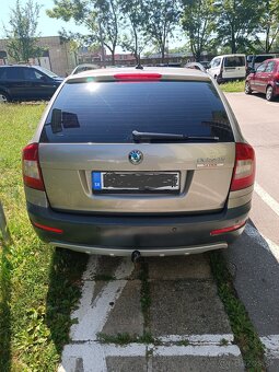 Octavia scout 4x4 dsg - 2
