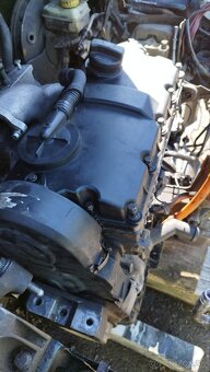 Motor 1.9 tdi 96kw ASZ plus vstreky 073AL - 2