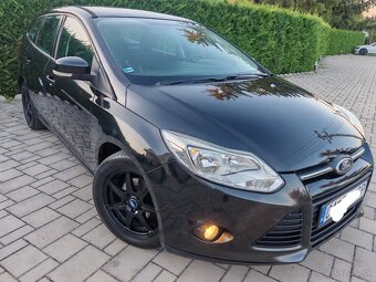 FORD FOCUS SW 1.6 TDCI TITANIUM NAVIGÁCIA R. V2012 TOP STAV - 2
