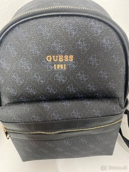 Ruksak Guess 2druhy - 2