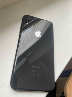 iPhone XR 64 GB - 2