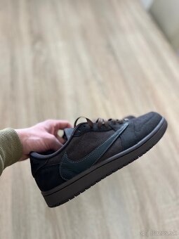 tenisky JORDAN 1 RETRO LOW TRAVIS SCOTT - 2