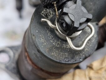 Predám vstrekovače Bosch 1,6HDI - 2