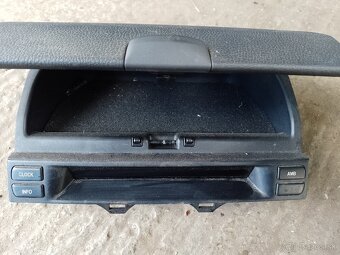 Predám stredový kaslik na Mazda 6 - 2