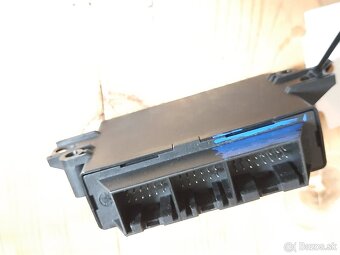 RJ parkovacích senzorov pre Superb a iné - 2