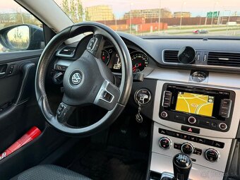 Volkswagen PASSAT 1.6TDI 2012 B7 - 2