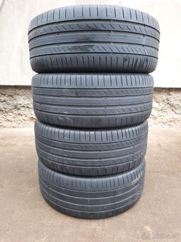 Letné pneumatiky 235/45R18 - 2
