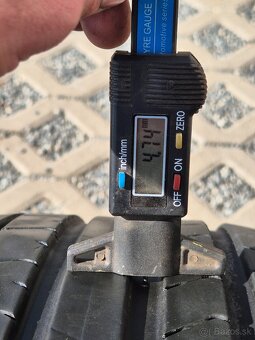 Letne pneumatiky 245/45 R20 - 2