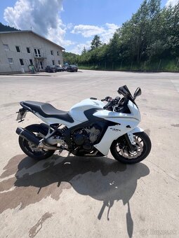 Honda CBR650F - 2