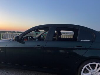BMW E90 318d 90kw - 2