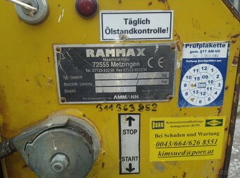 Predám vibračny valec ježko RAMMAX - 2