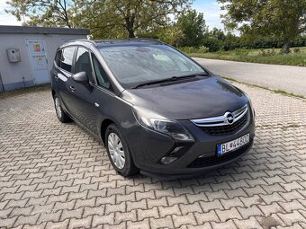 Opel Zafira Tourer - 2