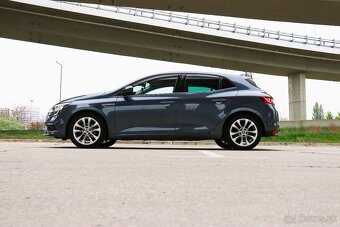 RENAULT MEGANE Hatchback - 2