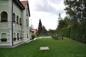 AREÁL PRE PENZIÓN, SVADBY, KONGRESY, KLINIKA - 2