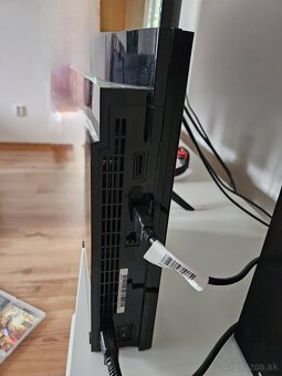 PlayStation 3 FAT 80 GB + 2 ovládače + 18 hier - 2