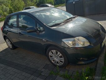 Toyota Auris 1.6 S 5 D Benzin 91 KW - 2