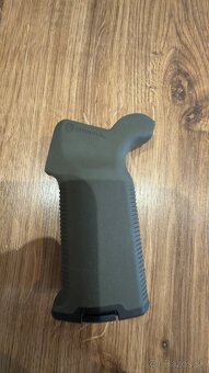 Predam WAS single elastic mag pouch + Magpul K2+ pistol grip - 2