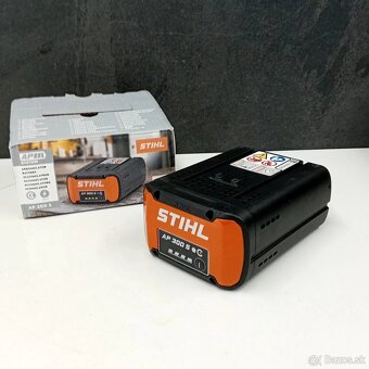 STIHL AP 300 S - 2