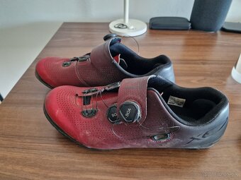 Shimano tretry SHXC701 červené - 2