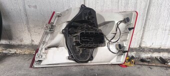 Lave zadne sedan led svetlo octavia 3 - 2