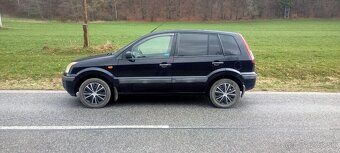 Ford fusion 1.4 tdci - 2