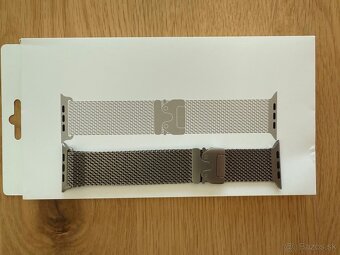Apple Watch 49mm Natural Titanium milanese loop - 2