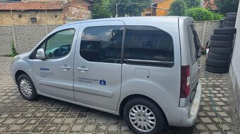 Citroen berlingo Peugeot Partner náhradní díly 1,6 HDI 2013 - 2