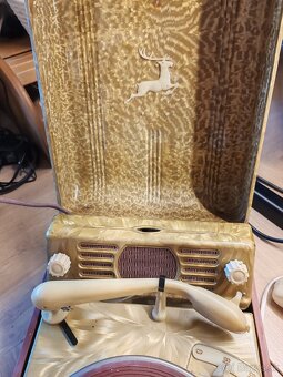 Kufrikovy gramofon - 2